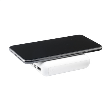 Logotrade Werbeartikel das Foto: PocketPower 10000 Wireless Powerbank kabelloses Ladegerät