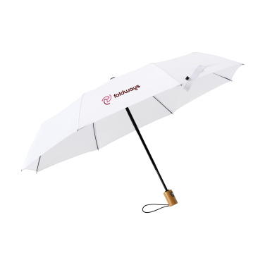 Logotrade Logogeschenke das Foto: Michigan faltbarer RCS RPET-Regenschirm 21 Zoll