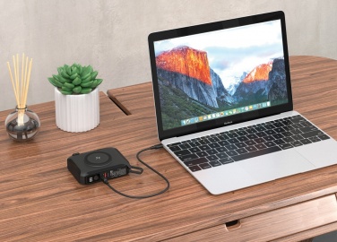 Logo trade promotional giveaway photo of: Urban Vitamin Oxnard 5 in 1 65W universal charger