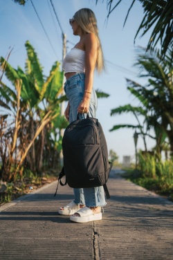 Logotrade advertising products photo of: Swiss Peak AWARE™ modern 15.6" laptop backpack