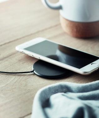 Logo trade promotional merchandise image of: Magnetic wireless charger 10W