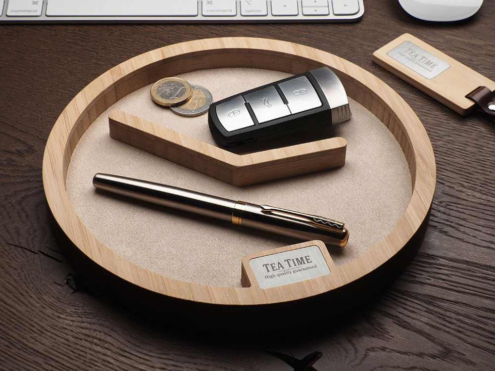 Logotrade advertising products photo of: Wooden desk organiser 1817292