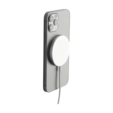 Logo trade corporate gifts picture of: Force MagSafe 10W Recycled Wireless Charger