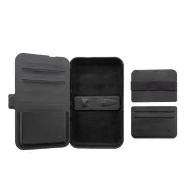 Logotrade corporate gift image of: Swiss Peak RCS recycled travel case with 3 in 1 charger