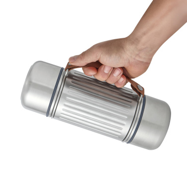 Logo trade promotional gifts image of: Black+Blum Explorer Flask Duo 1L
