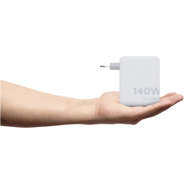Logotrade reklaamkingid pilt: Xtorm XVC2140 GaN Ultra 140 W reisilaadija 240 W USB-C PD kaabliga