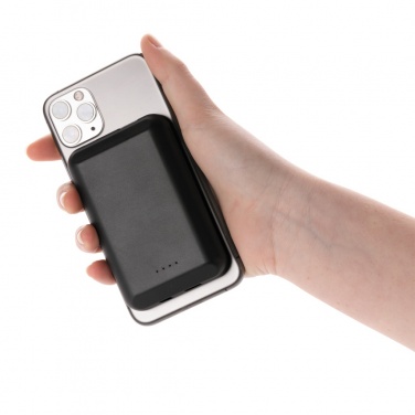 Logotrade ärikingitused pilt: Magnetiline 5000 mAh 5W juhtmevaba akupank