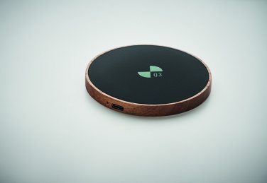 Logo trade firmakingituse pilt: Akaatsiapuidust juhtmeta laadija 15W
