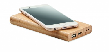 Logotrade firmakingituse foto: 6000 mAh bambusest akupank