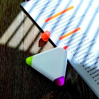 Logo trade ärikingid foto: Kolmnurkne highlighter