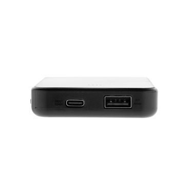 Logo trade ärikingi pilt: Boostcore RCS taaskasutatud plastist akupank 5000 mAh USB C-ga