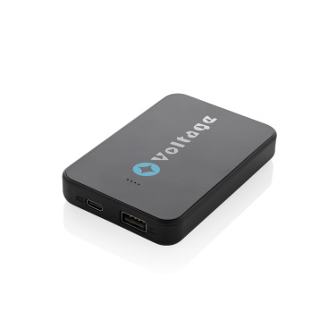 Logotrade reklaamtooted pilt: Boostcore RCS taaskasutatud plastist akupank 5000 mAh USB C-ga