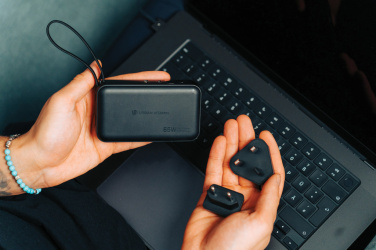 Logotrade reklaamtoote foto: Urban Vitamin Eureka hübriid 10000mah akupank 65W