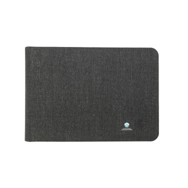 Logotrade reklaamkingi foto: Swiss Peak 15W magnetilise laadimisega sülearvutiümbris 14-15,6"