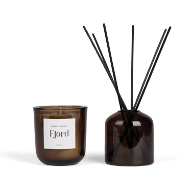 Logo trade firmakingi pilt: VINGA Nordic essence komplekt