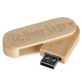 Puinen USB-tikku, monivärinen