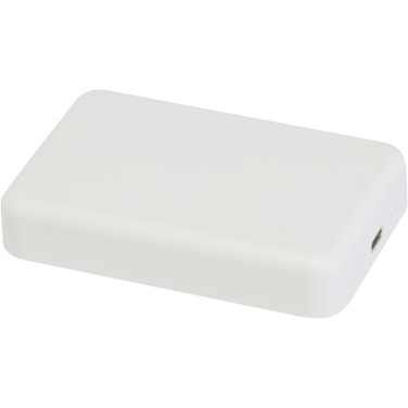 Logotrade mainoslahja ja liikelahja kuva: Acrab 10 000 mAh:n ja 15 W:n magneettinen langaton varavirtalähde, jossa 20 W:n PD – valmistettu kierrätetystä muovista