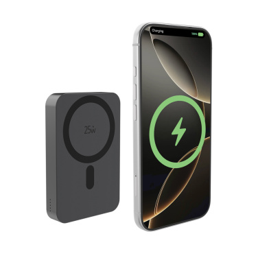 Logotrade liikelahjat kuva: Quantum ultra-nopea 10 000 mAh magneettinen 25 W powerbank.
