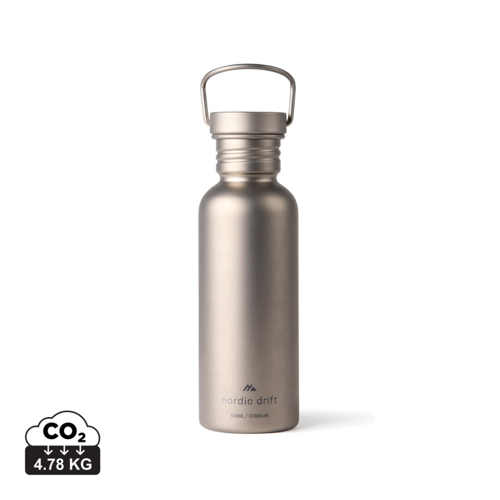 Logo trade mainoslahja ja liikelahja tuotekuva: Nordic Drift Trail -ultrakevyt titaanijuomapullo 600 ml