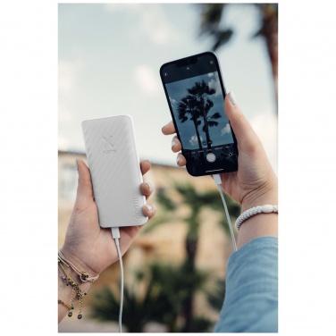 Logotrade korporatīvās dāvanas foto: Xtorm XG210 Go2 15W 10 000 mAh ātrās uzlādes jaudas banka