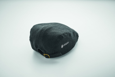 Logotrade biznesa dāvanas foto: Avīžu zēna plakanā cepure 335 gr/m²