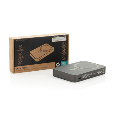 Logotrade korporatīvās dāvanas foto: Quantum RCS īpaši ātra 10 000 mAh magnētiska 25 W pārnēsājamā baterija