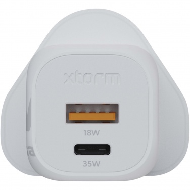 Logotrade kampanjprodukter bild: Xtorm XEC035 GaN² Ultra 35 W väggladdare – kontakt för Storbritannien
