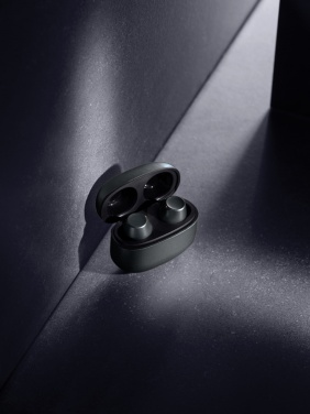 Logotrade profilprodukter bild: Terra trådlösa öronsnäckor RCS återvunnen aluminium