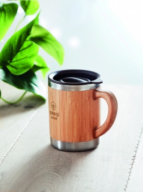 Logotrade reklamprodukter bild: Mugg rostfritt och Bambu 300ml