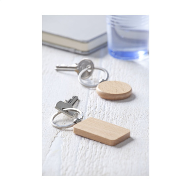 Logotrade profilprodukter bild: WoodKey Circle nyckelring