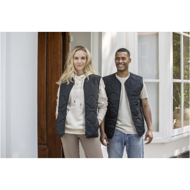 Logotrade profilprodukter bild: Quartz unisex quiltad väst av GRS-certifierat återvunnet material
